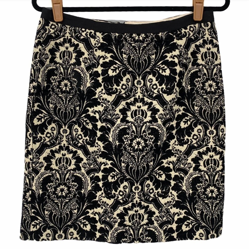 Karen Kane Black and Ivory Damask Mini Skirt Womens 4